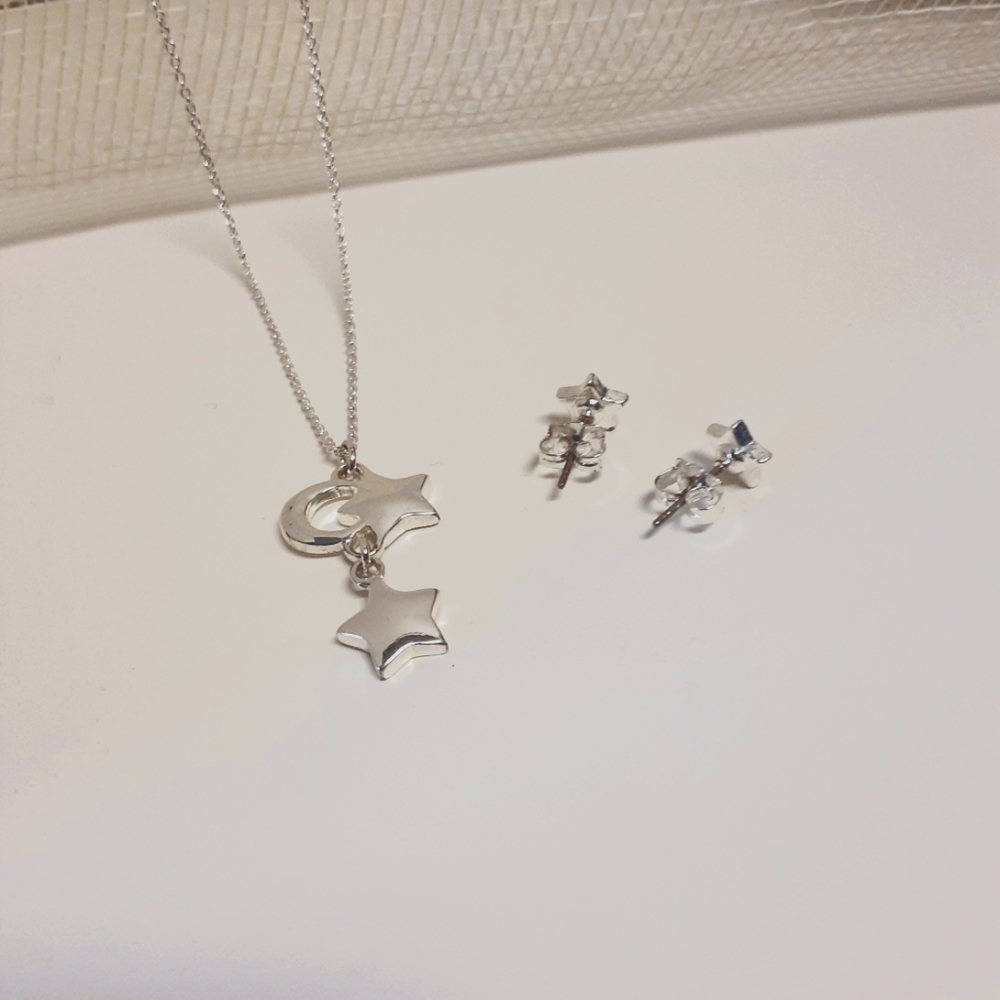 Avon Necklace & Earrings Silver Tone Crescent Moon Rhinestone Stars Adjustable - Picture 5 of 10